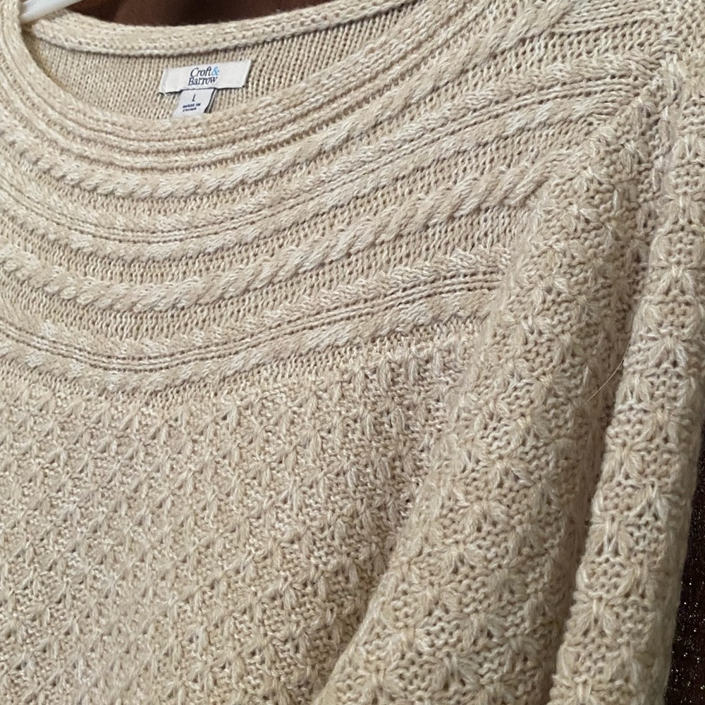 Croft & Barrow Women's Textured Beige Sweater